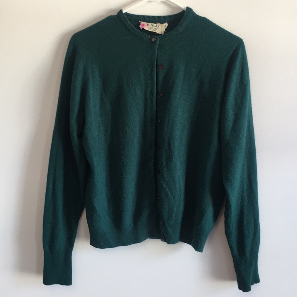 Elegant vintage cardigan